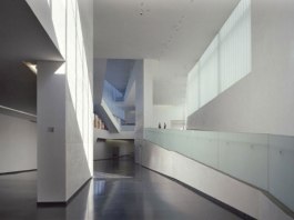 Museum-Design-corridor-view