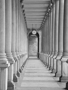 tempus-fugit-cas-bezi